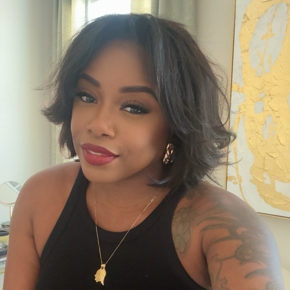 Meet your Posher, Jessë - Picture 1 of 1